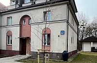 Dwie kamienice przy Radiowej, to inny - ponury świat. Mieszkańcy tracą nadzieję