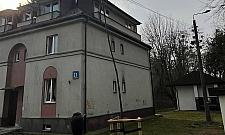 Dwie kamienice przy Radiowej, to inny - ponury świat. Mieszkańcy tracą nadzieję