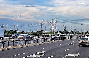 Remont S8 trwa. Nocne utrudnienia na w�le Wis�ostrada