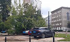 Parking na klepisku przy �ytniej i M�ynarskiej. Co zrobi� urz�dnicy?