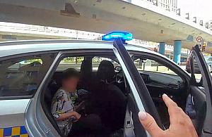 11-latek zosta� sam w autobusie. Kierowca zauwa�y� zap�akane dziecko