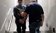 Zapach marihuany zdradził ich kryjówkę. 22-latek trafił do aresztu