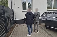 Chcieli wy�udzi� 95 tys. z� kredytu. Wpadli na gor�cym uczynku