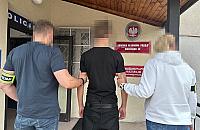 Obrzucali samochód jajkami, potem zaatakowali właściciela. Dwóch 16-latków w schronisku