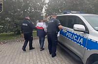 Pr�bowa� ukry� prawdziw� to�samo��. 26-latek zatrzymany przez policjant�w
