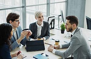 Catering dla firm w Warszawie - jak wybrać sprawdzonego dostawcę na spotkania biznesowe?