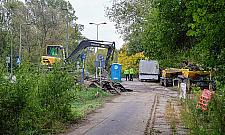 Ruszył remont szlaku pieszo-rowerowego wzdłuż Lasu Bielańskiego
