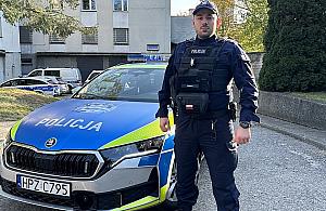 Jechał na kurs podoficerski. Zauważył kierowcę, który stwarzał zagrożenie