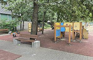 Przy Kajakowej ruszaj� prace. Dzieci si� uciesz�