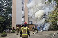 Pożar na Woli. Ogień zajął elewację budynku