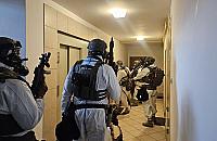 Policja zlikwidowa�a laboratorium flakki na Ursusie. Dw�ch m�czyzn aresztowanych