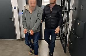Atak maczet� na s�siada w Otwocku. 44-latek trafi� do aresztu