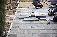 Remonty chodników na Woli i Ochocie. ZDM podał terminy