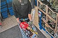 Kradł w sklepach. 39-latek usłyszał trzy zarzuty