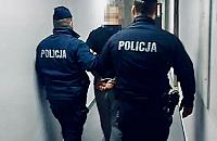 Policjanci zatrzymali m�czyzn� poszukiwanego dziewi�cioma listami go�czymi