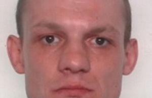 Zagin�� 35-letni Micha� Pali�ski. Policja z Pruszkowa prosi o kontakt
